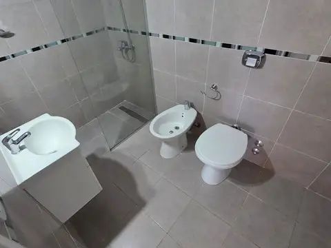 ALQUILER MONOAMBIENTE PARQUE CHAS APTO PROFESIONAL
