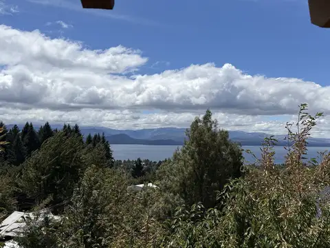 Casa en Venta en San Carlos de Bariloche [Cod: 24-630047192881]