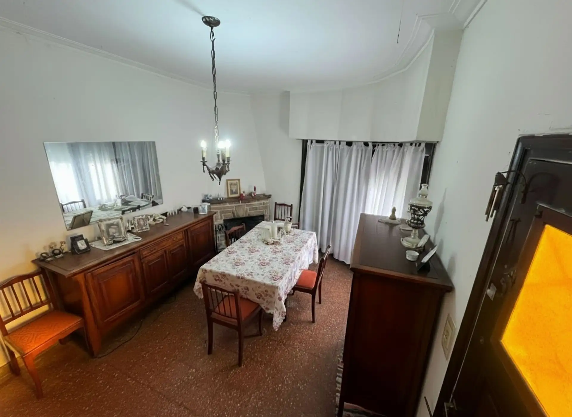 Casa 3 ambientes en San José, 229m² con garage