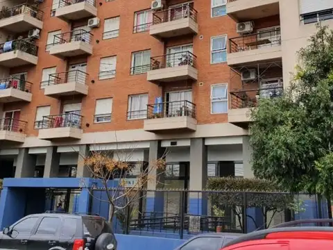 Serrano 2200, Piso 1