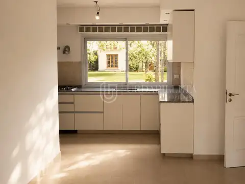 Casa en Venta en Ayres De Pilar, USD 470.000
