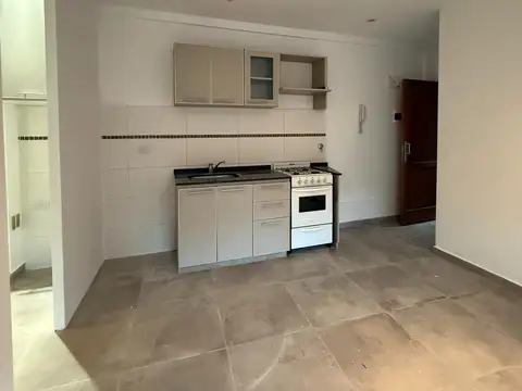 Departamento en Alquiler en San Antonio de Padua, $ 600.000