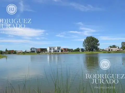 Lote en venta a la laguna EL CANTON