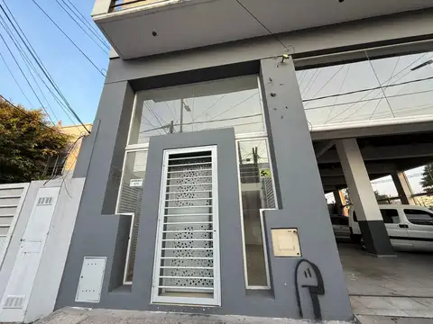 Departamento en  venta de 3 ambientes con balcon al frente - Villa Dominico
