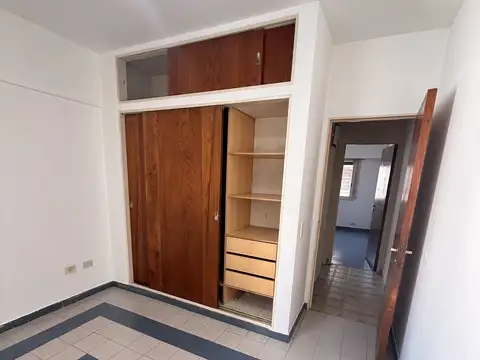 Departamento en Alquiler en Ramos Mejia, $ 600.000