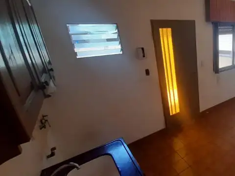 Departamento en Jose León Suarez