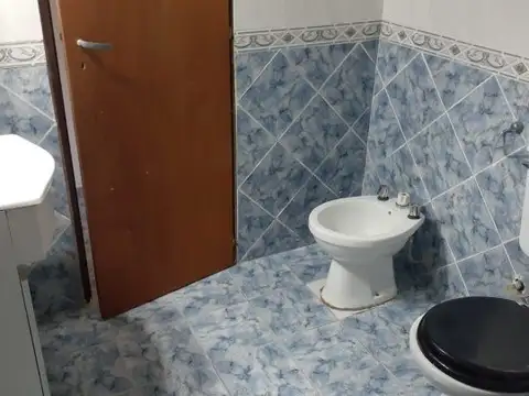 DUPLEX 3 AMBIENTES CON COCHERA Y PATIO - SAN JUSTO