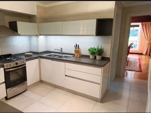 Departamento en Alquiler de 6 ambientes