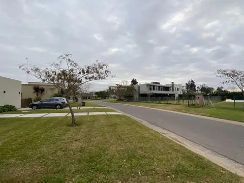 Lote interno en venta, al norte, A3, B° San Matias, Escobar