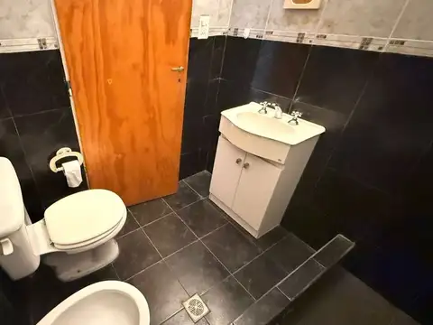Depto Tipo Casa en Venta en Gerli, USD 78.000