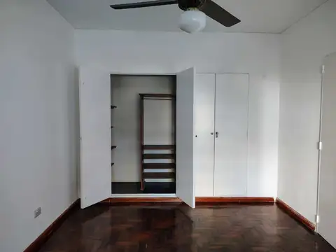 Depto Tipo Casa en Venta en Liniers, USD 53.000