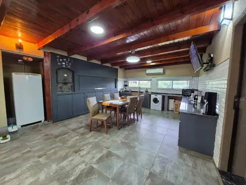 Casa en Venta en Roldan, USD 290.000
