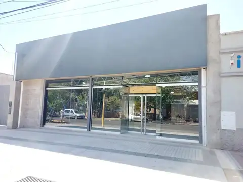 Local en Alquiler en Maipu, $ 2.300.000