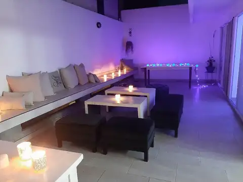 VENTA EN BLOCK 8 DEPARTAMENTOS Y GALPON BARRACAS