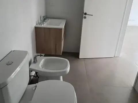 Departamento en Alquiler con 1 cocheras