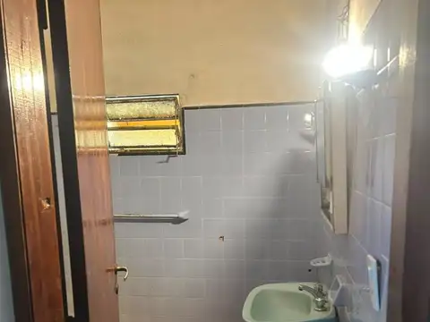 Casa en Venta con 5 cocheras