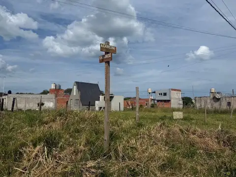 calabrese eneas esquina cabrera 4400