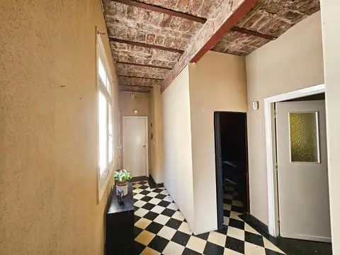 Depto Tipo Casa 5 ambientes con 2 baños