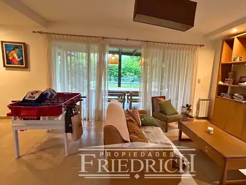 Casa en Venta de 4 dormitorios