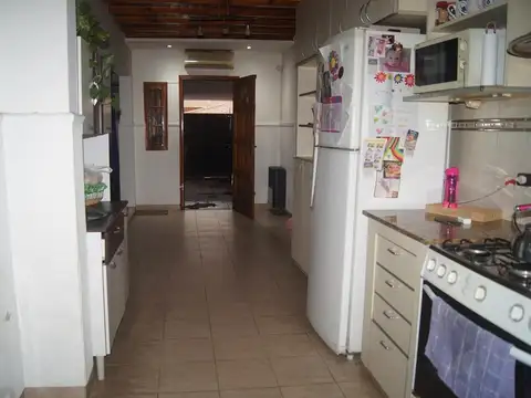 Av 9 De Julio 3800