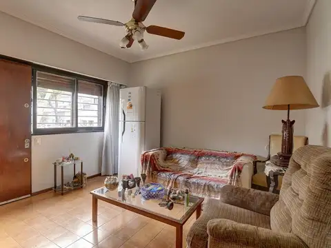 Depto Tipo Casa en Venta 35 años