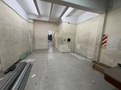 Local en Alquiler en Once, USD 2.900
