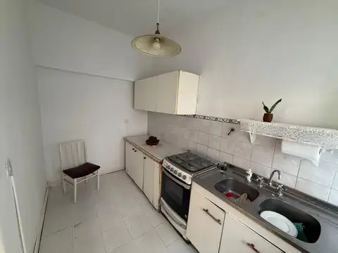 Depto Tipo Casa 4 ambientes con 1 baño