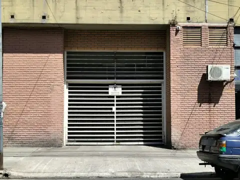 Cochera en Villa Luro