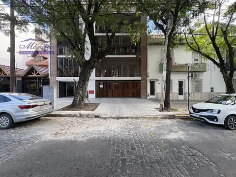 Cochera en Venta Villa Urquiza | PB Cubierta.-