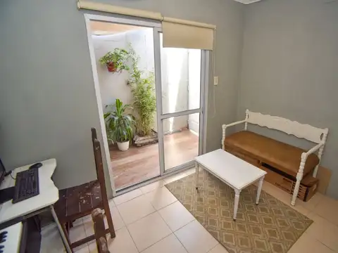 Depto Tipo Casa 4 ambientes con 1 baño