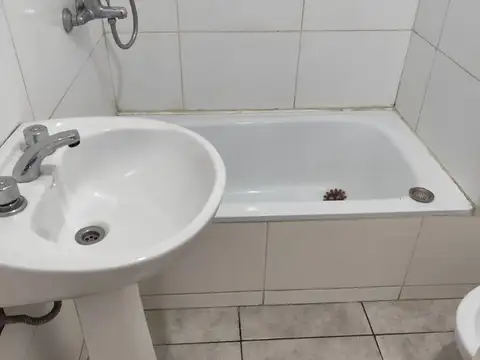 Departamento 4 ambientes con 1 baño
