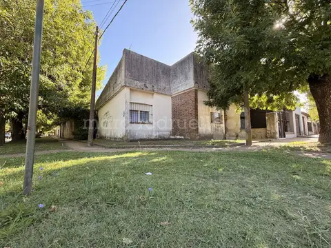 VENTA CASA 3 DORMITORIOS EN CHASCOMUS