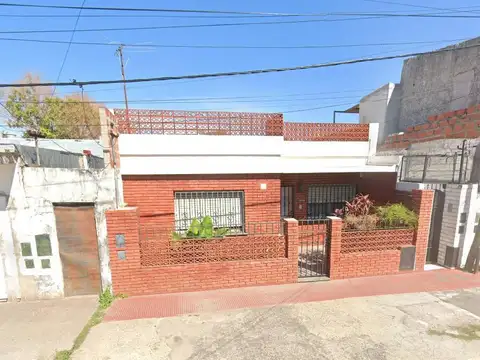Venta casa 2 dormitorios - Alberdi