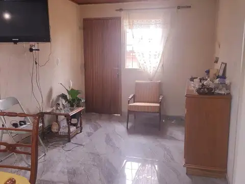 Departamento 4 ambientes con 1 baño