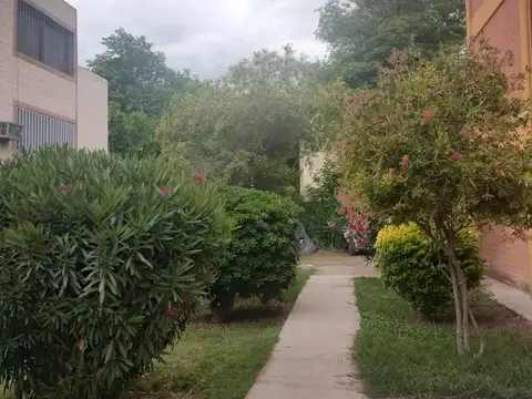Departamento Parque Central, Ciudad, 3 dormitorios, reciclado, USD 60.000