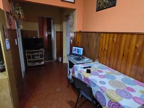 Depto Tipo Casa 3 ambientes con 2 baños