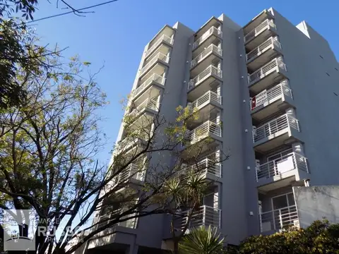 EXCELENTE DEPTO. A ESTRENAR – CIUDAD TESEI CENTRO