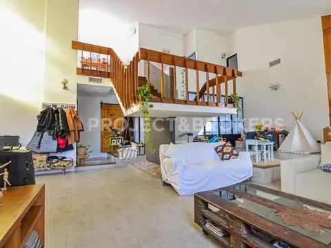 Casa en Venta de 4 dormitorios