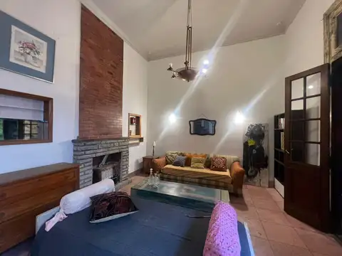 Depto Tipo Casa en Alquiler de 3 ambientes