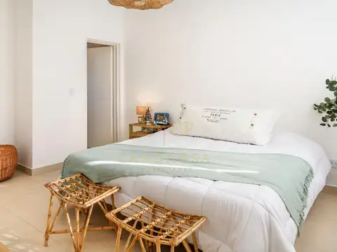 Casa 4 ambientes con 2 baños