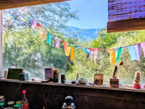 Casa 2 ambientes con 1 baño