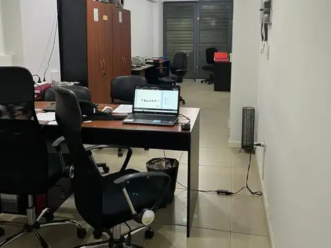 José Mármol e/ Avenida Carlos Calvo y Estados Unidos