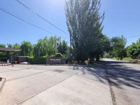 Vendo Lote en Barrio Balbino