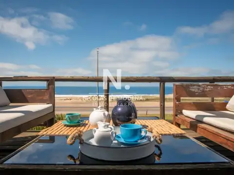 Casa 5 ambientes con 3 baños