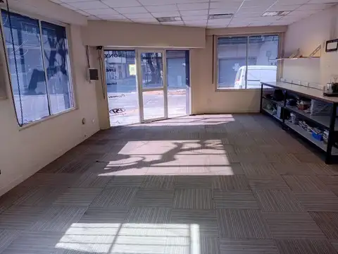 Local en Venta en Olivos, USD 65.000