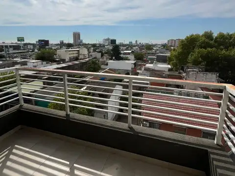 ALQUILER DTO 2 AMB. A NUEVO - FRENTE  - TODO LUZ - BAJAS EXPENSAS - A 1 C. ACCESO OESTE Y 3 AV. RIVADAVIA