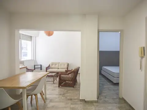 Departamento en Alquiler en Recoleta, $ 850.000