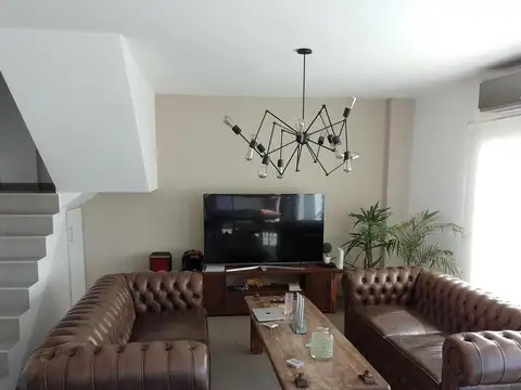 Bermúdez 1600, Piso 5