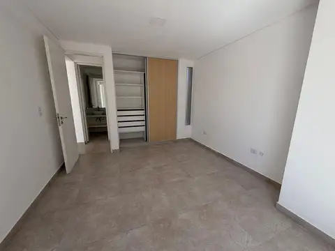 Departamento en Alquiler en Mendoza, $ 700.000