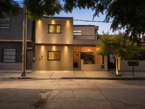 VENTA CASA MULTIFAMILIAR ALDO BONZI